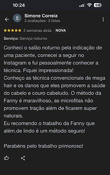 Print de avaliação de 5 estrelas de Simone Correia sobre a técnica de megahair